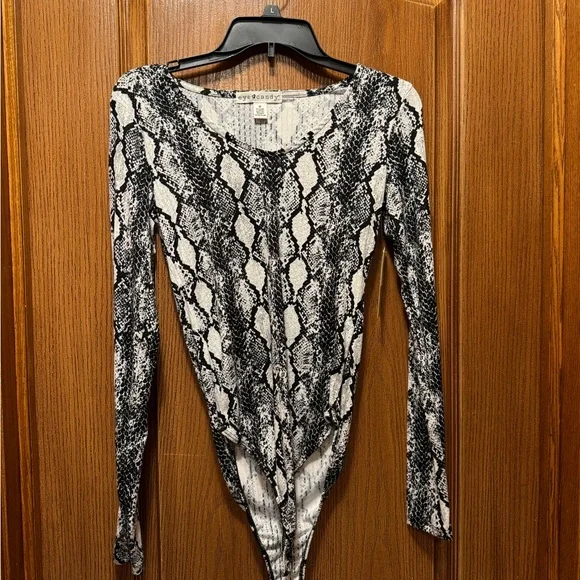 Python Print bodysuit - Picture 1 of 1